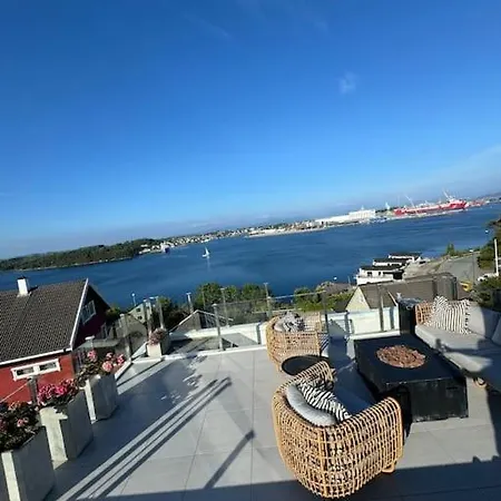 Stor Located 10 Min From Ons 2024,panorama Seaview! Szálloda